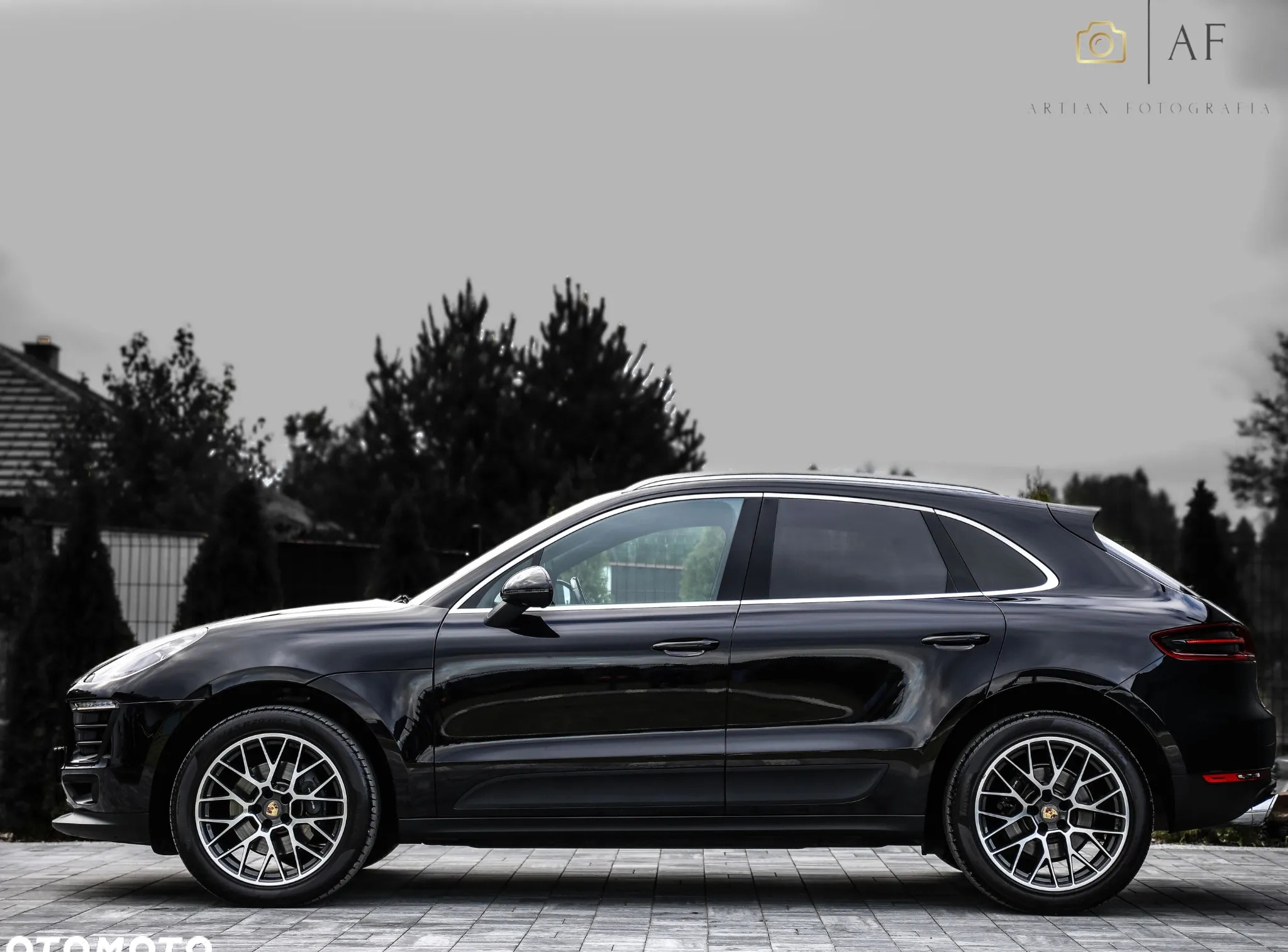 Porsche Macan cena 159900 przebieg: 189000, rok produkcji 2016 z Radom małe 781